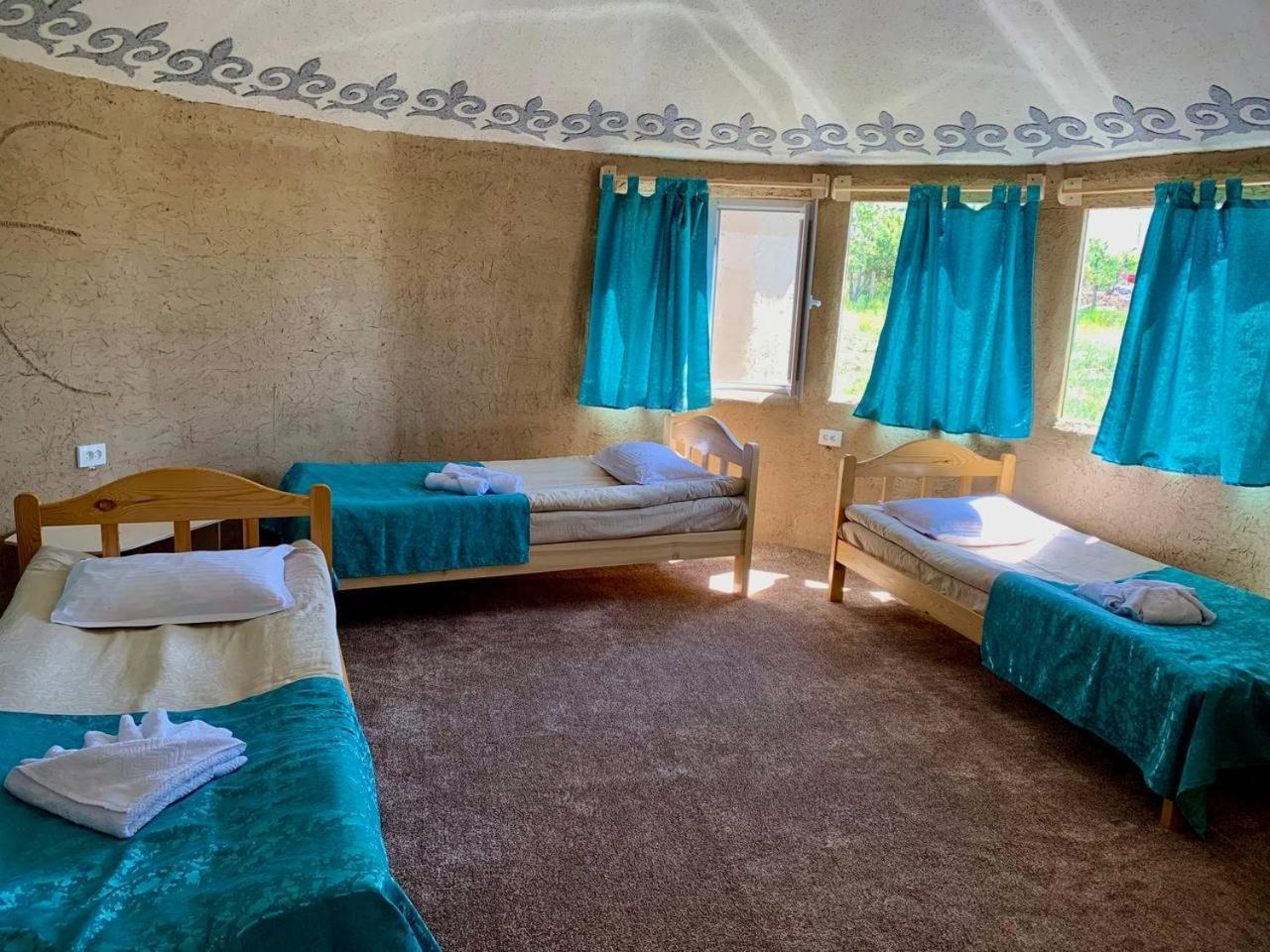 Guest House Emily Bokonbayevo Luaran gambar