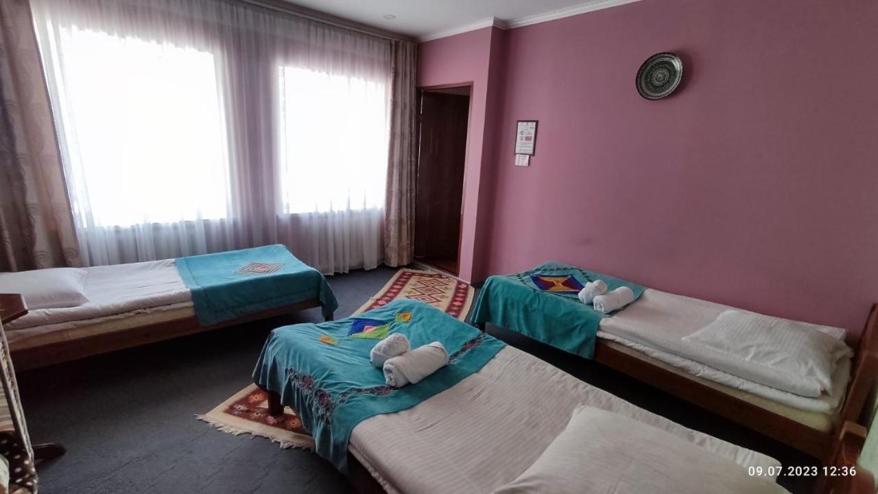 Guest House Emily Bokonbayevo Luaran gambar